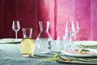 Karaffe "Ypsilon Wine" mit Füllstrich